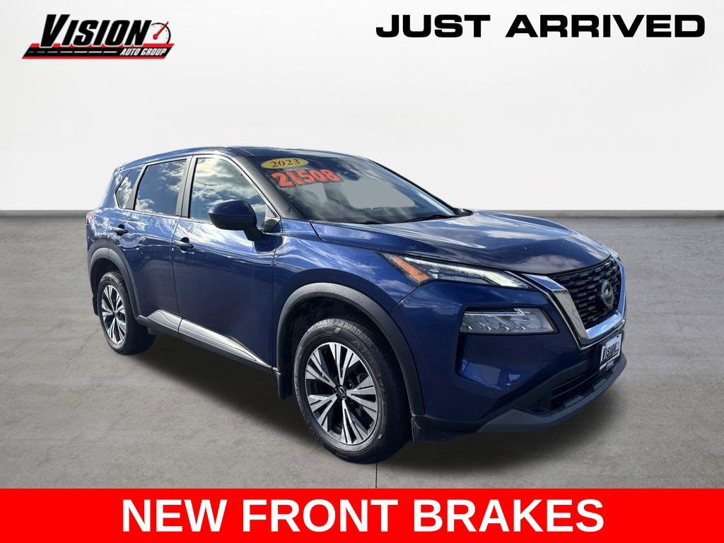 Used 2023 Blue Nissan SV image 3