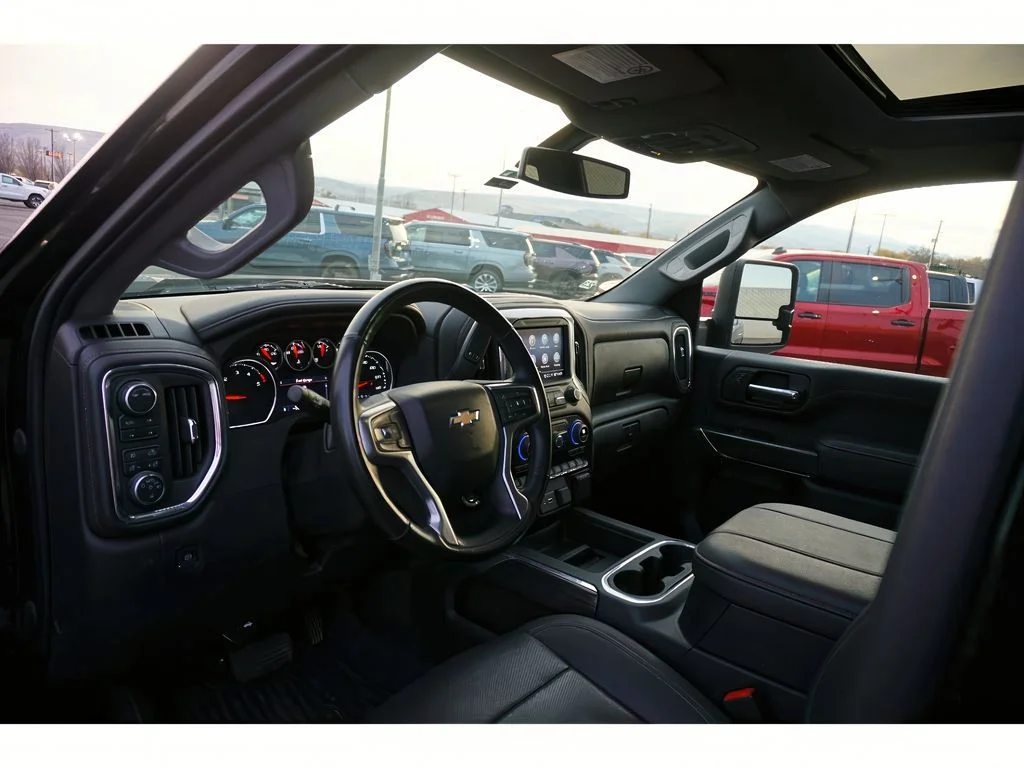 2023 Chevrolet Silverado 2500HD LTZ - Photo 25
