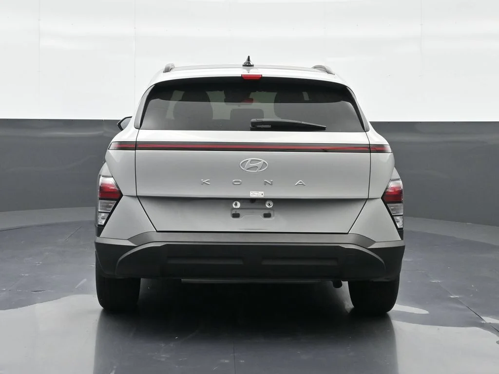 Used 2024 Gray Hyundai SEL image 7