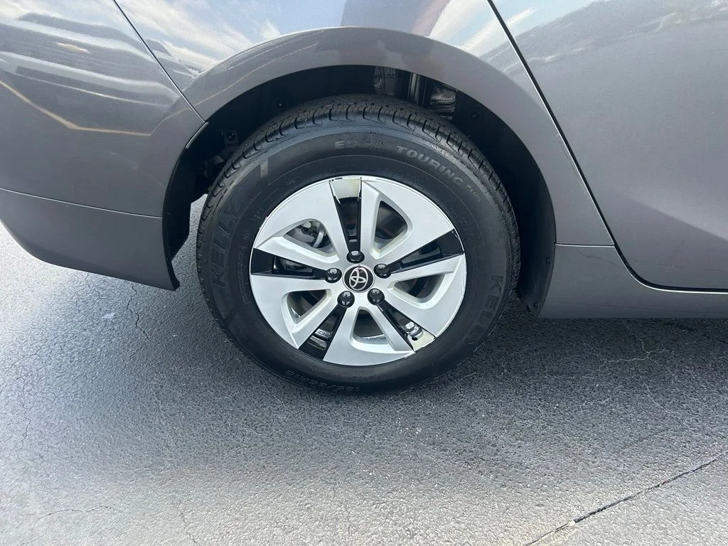 Used 2016 Gray Toyota Four image 10