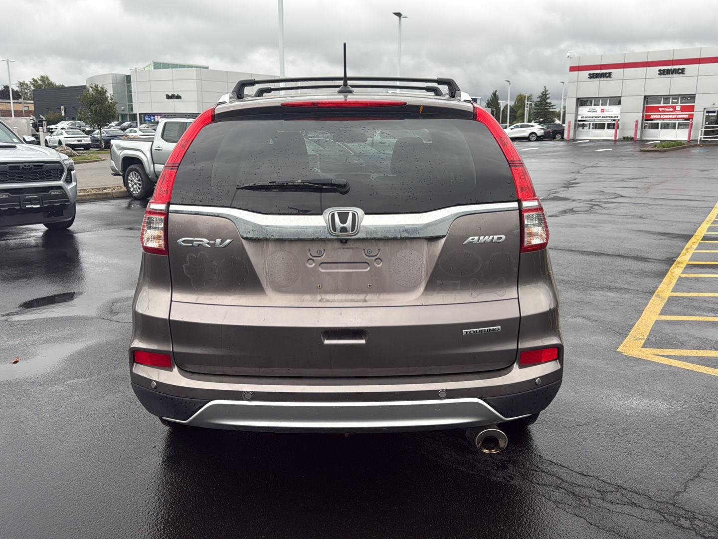 Used 2015  Honda Touring image 4