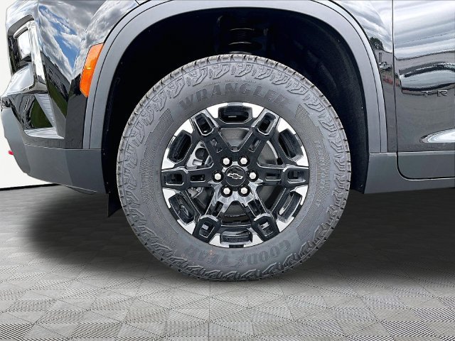 2027 Chevrolet Traverse Z71 - Photo 7