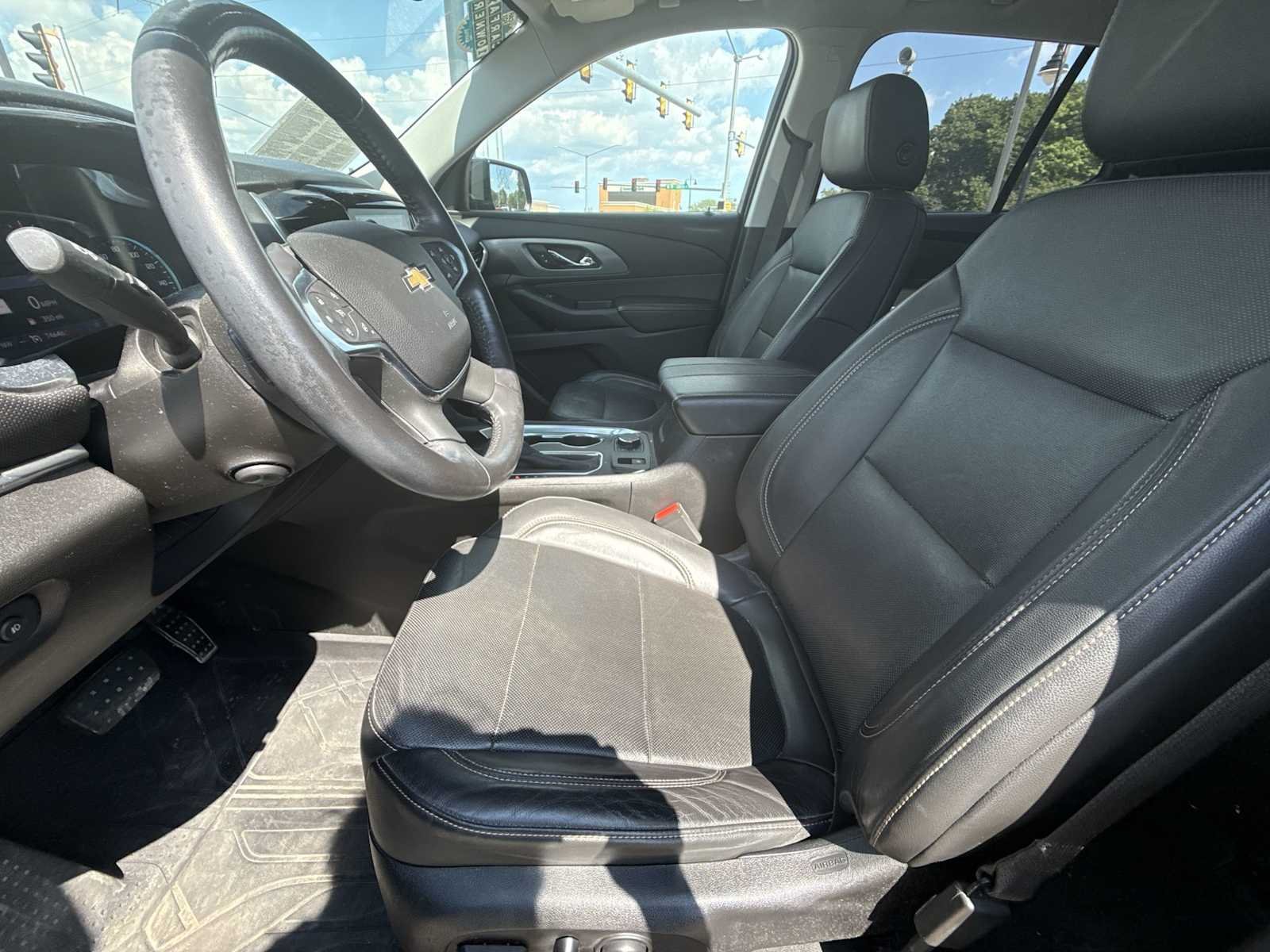 Certified Used 2020 MIDNIGHT BLUE METALLIC Chevrolet Premier image 36