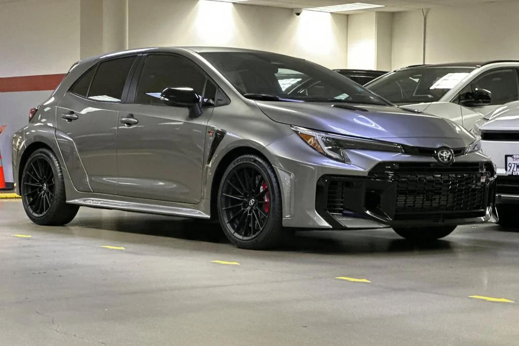 Certified Used 2026  Toyota Premium Plus image 2