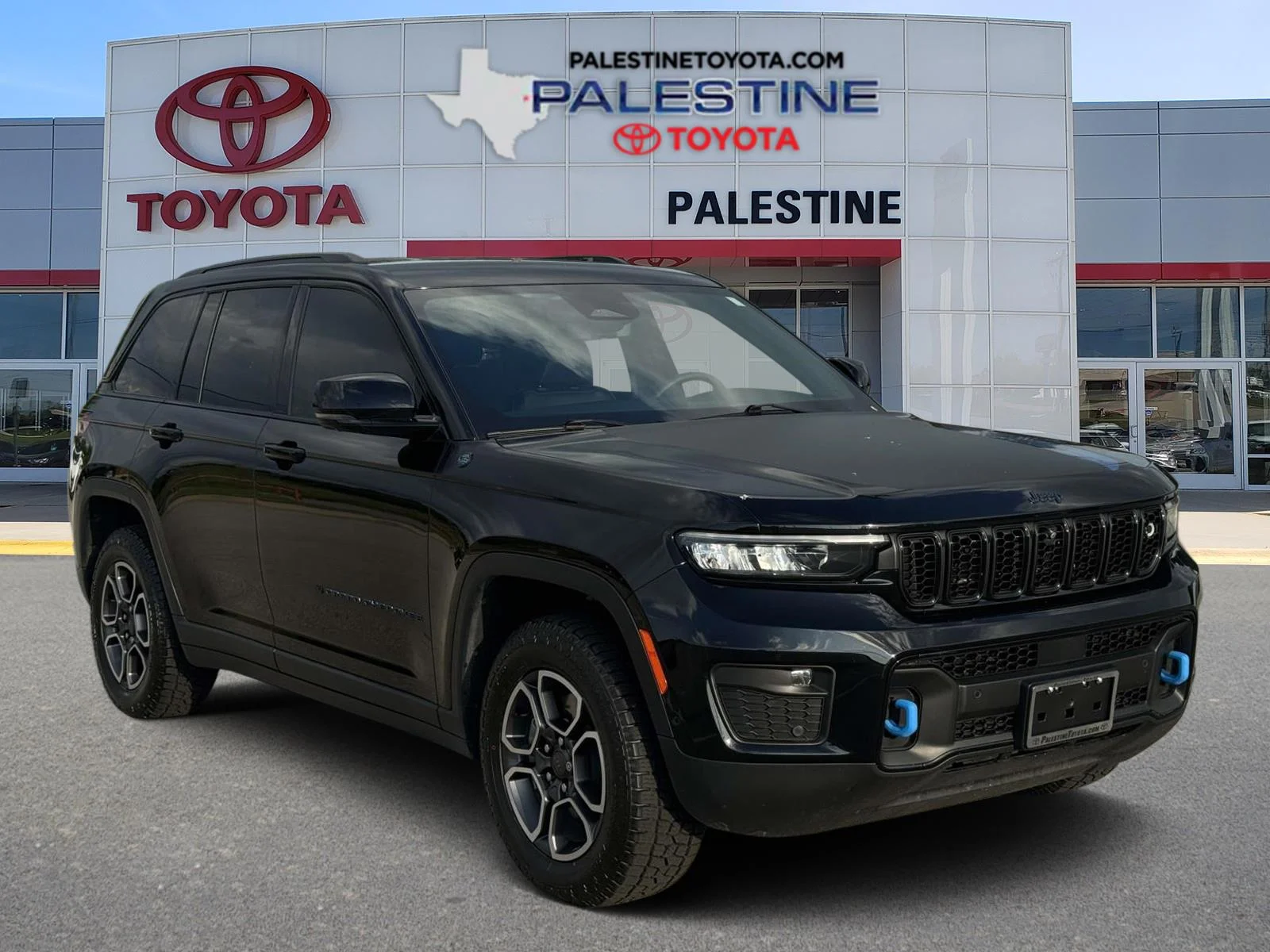 2022 Jeep Grand Cherokee Trailhawk 4xe 4x4's photo
