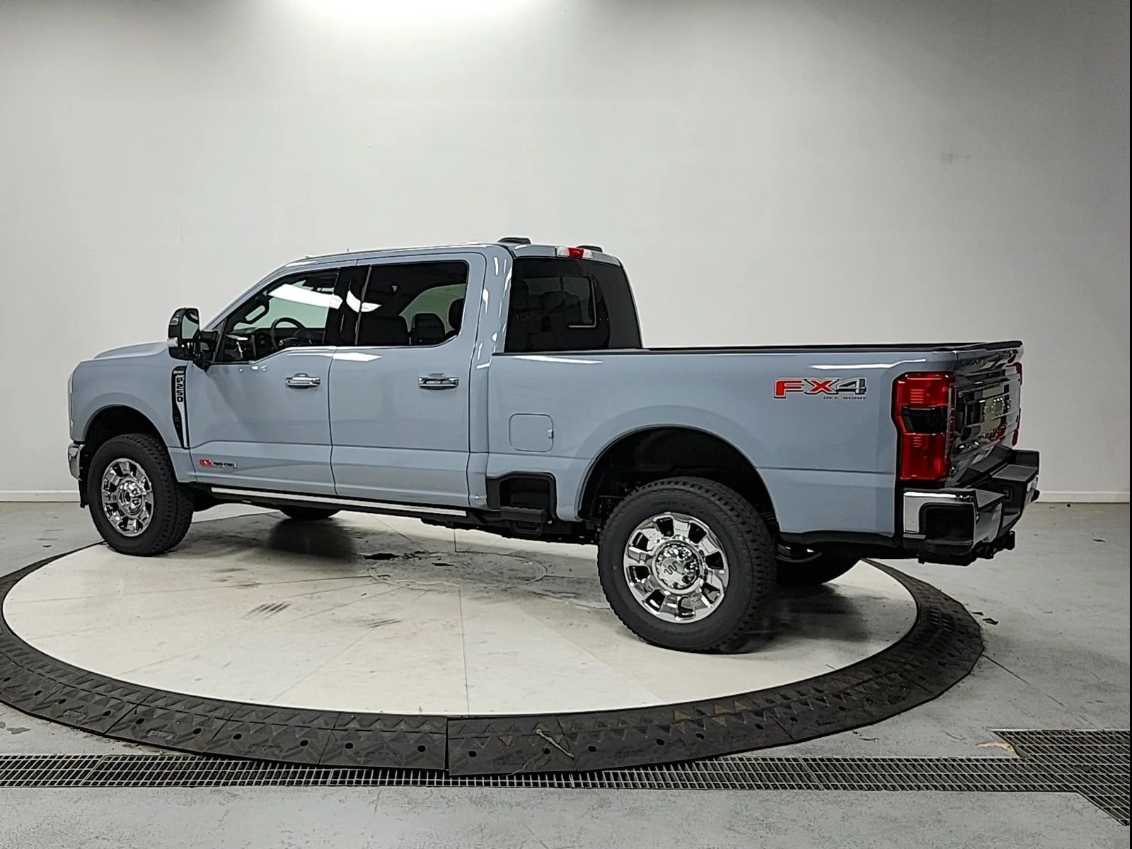 New 2026 Gray Ford King Ranch image 6