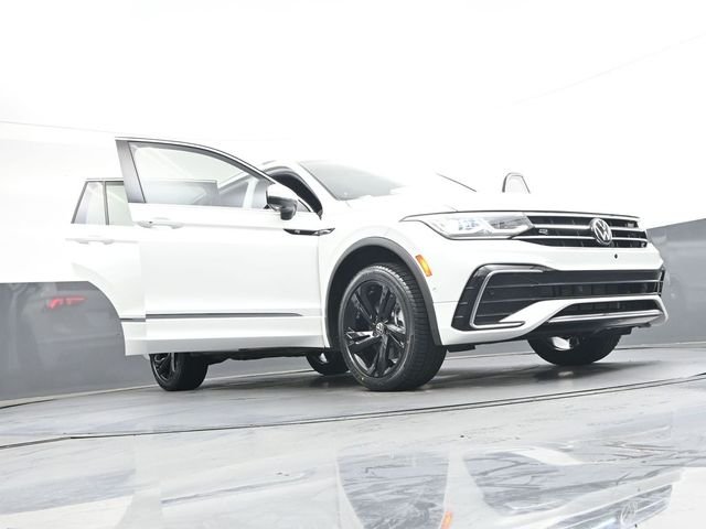Used 2023 White Volkswagen 2.0T SEL R-Line image 42
