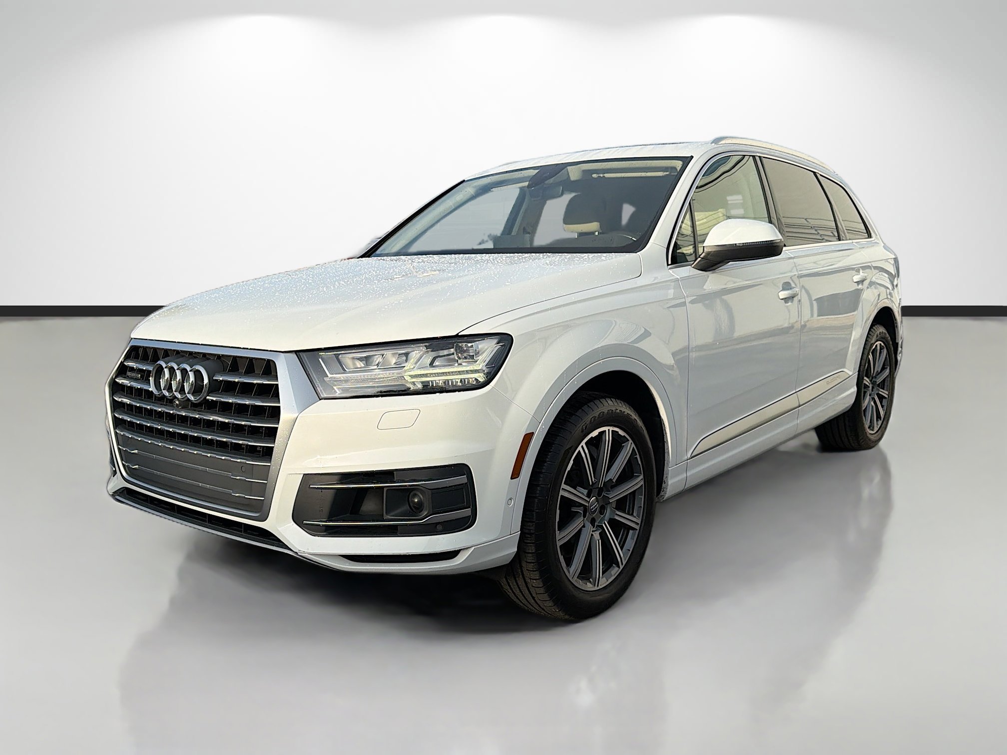 Used 2019 Glacier White Audi Premium Plus image 7