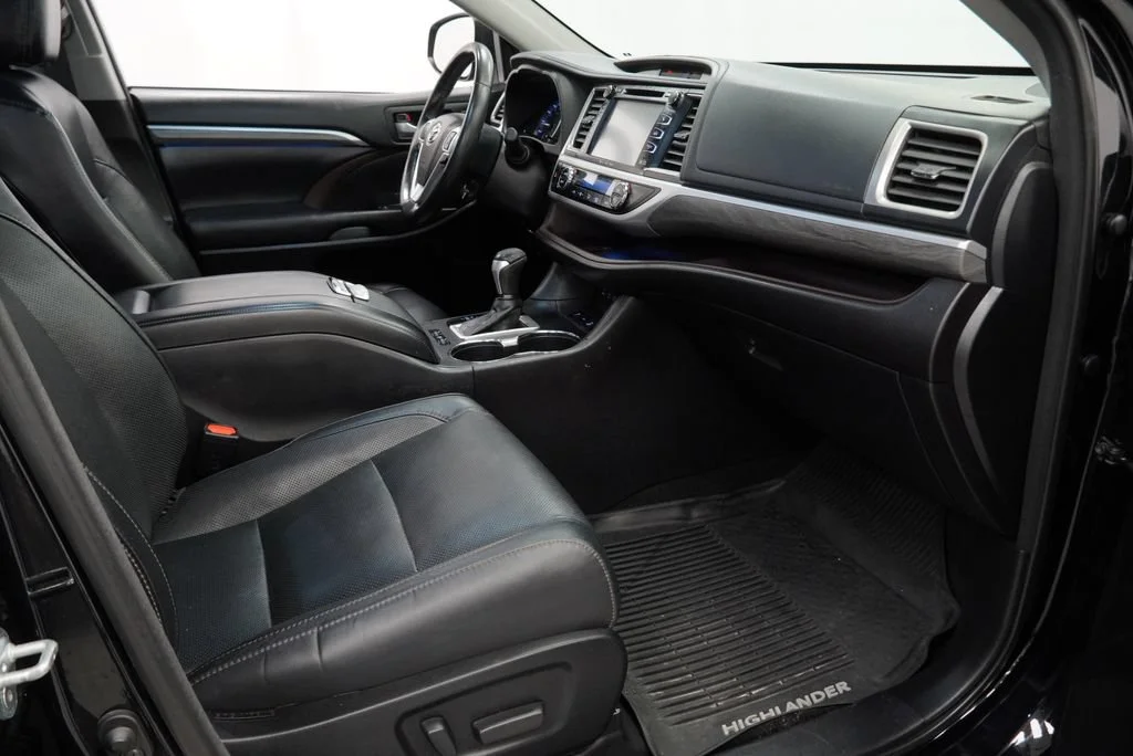 Used 2018 Black Toyota Limited image 49