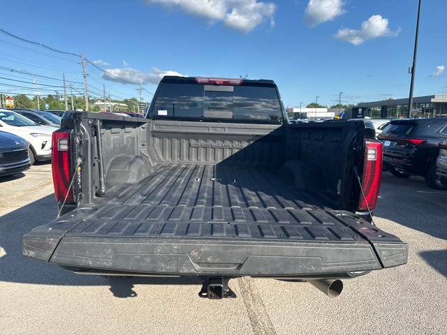 Used 2024 Onyx Black GMC Denali image 9