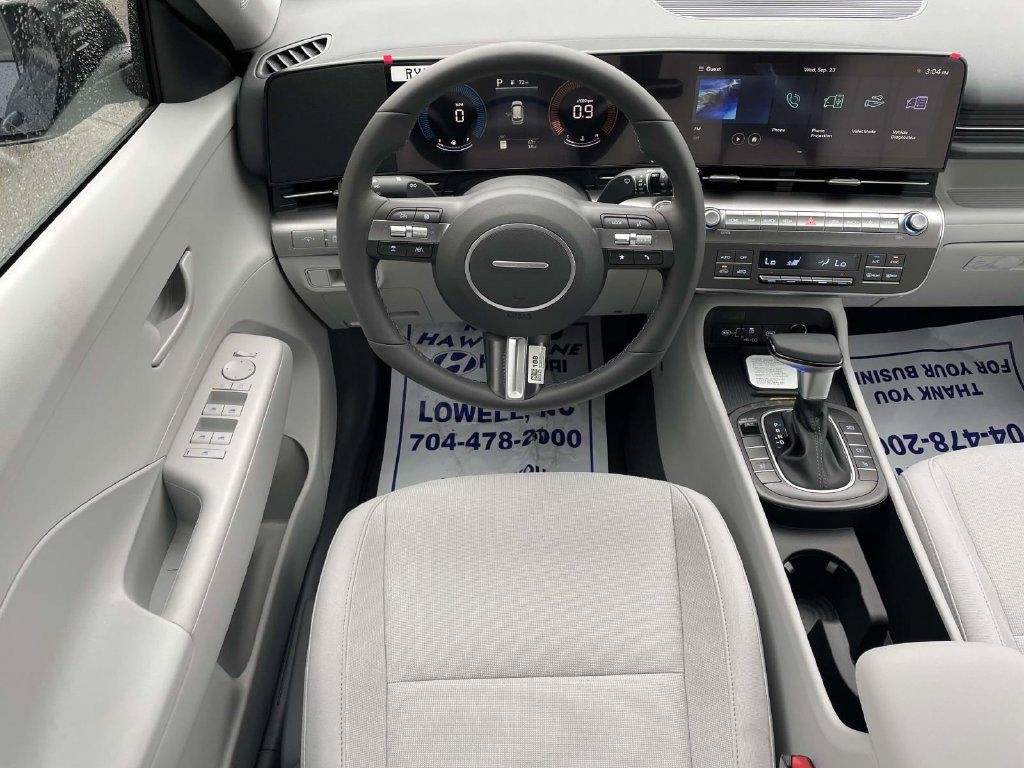 New 2027 Blue Hyundai SEL Sport FWD image 11
