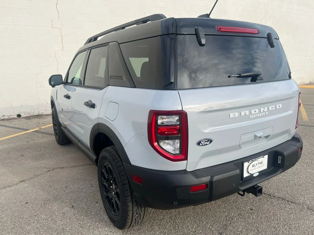 New 2026 Space White Metallic Ford Badlands® image 3