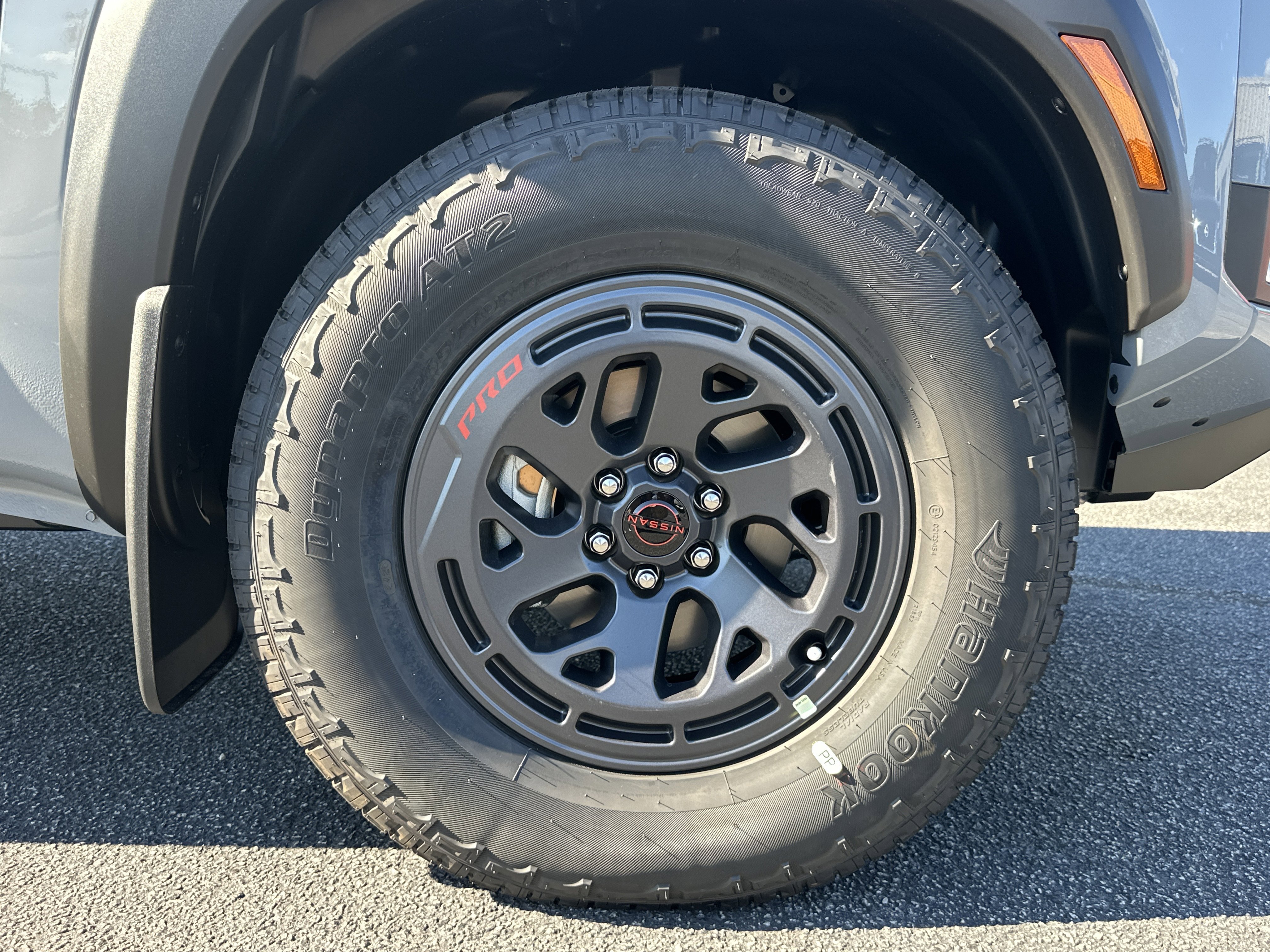 2025 Nissan Frontier PRO-4X - Photo 13