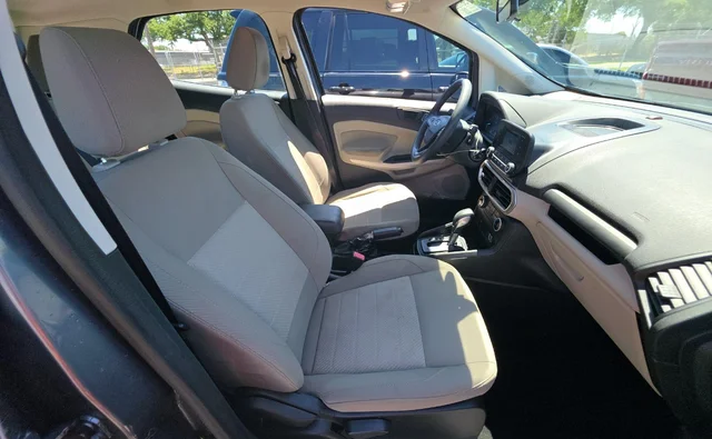 Used 2018 Gray Ford S image 10
