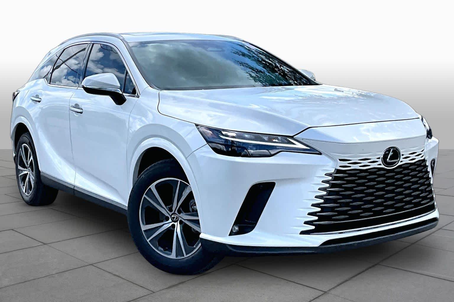 Used 2024 Eminent White Pearl Lexus Premium image 3