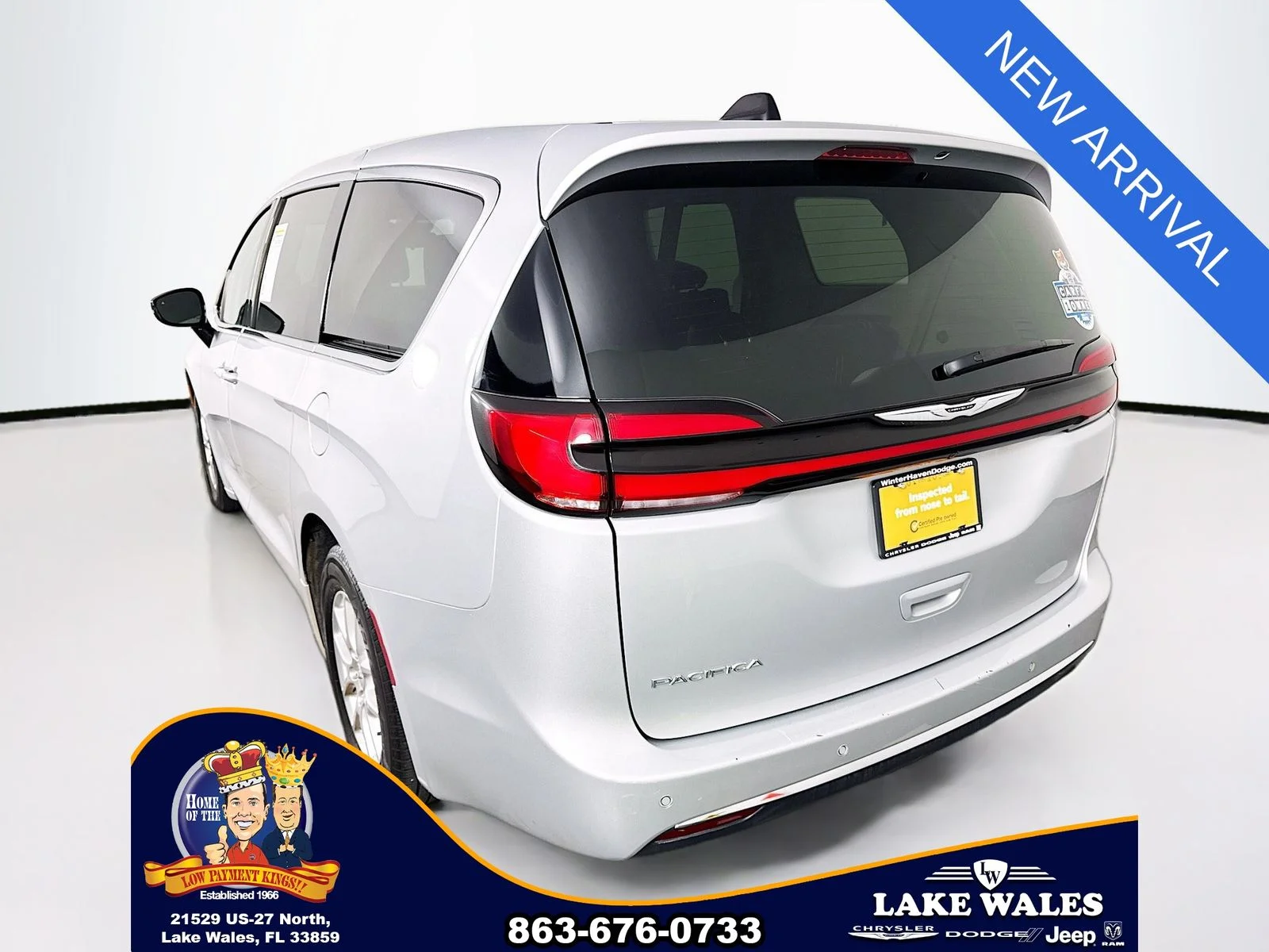 Certified Used 2024 Silver Chrysler Touring L image 5