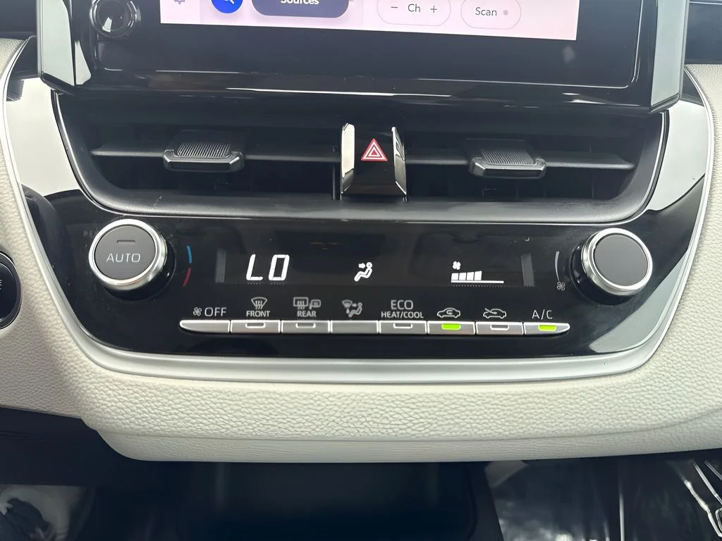 Used 2025 Silver Toyota LE image 15