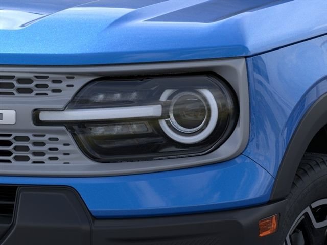 New 2026 Velocity Blue Metallic Ford Outer Banks image 21