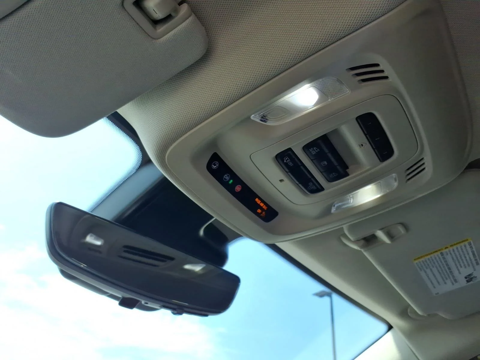 Used 2023 Ebony Twilight Metallic Buick Avenir image 11