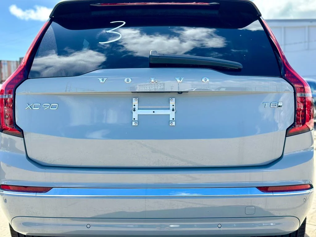 New 2026 Gray Volvo T8 Plus image 5