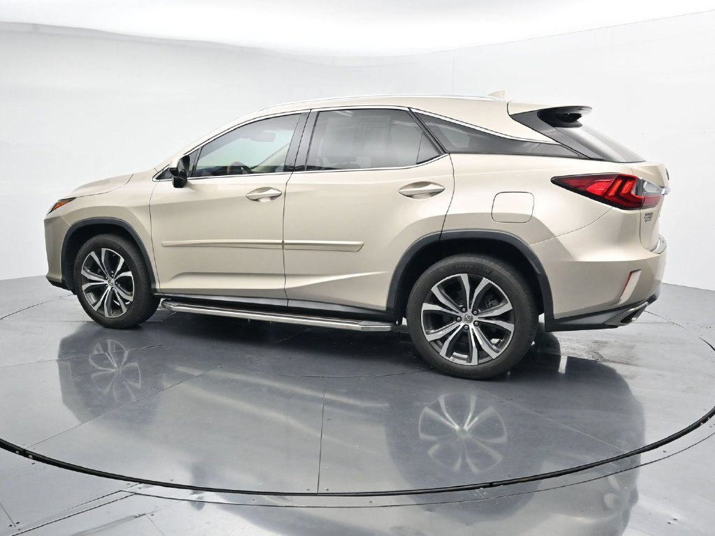 Used 2016 Beige Lexus 350 image 5