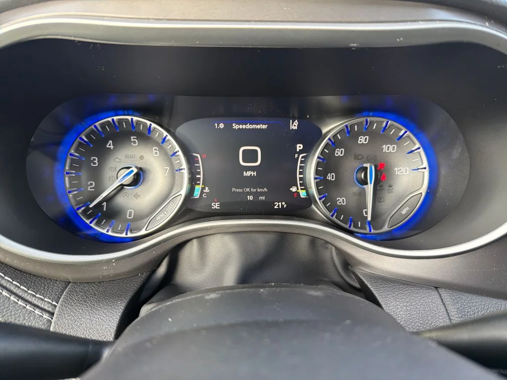 2026 Chrysler Pacifica Select - Photo 15
