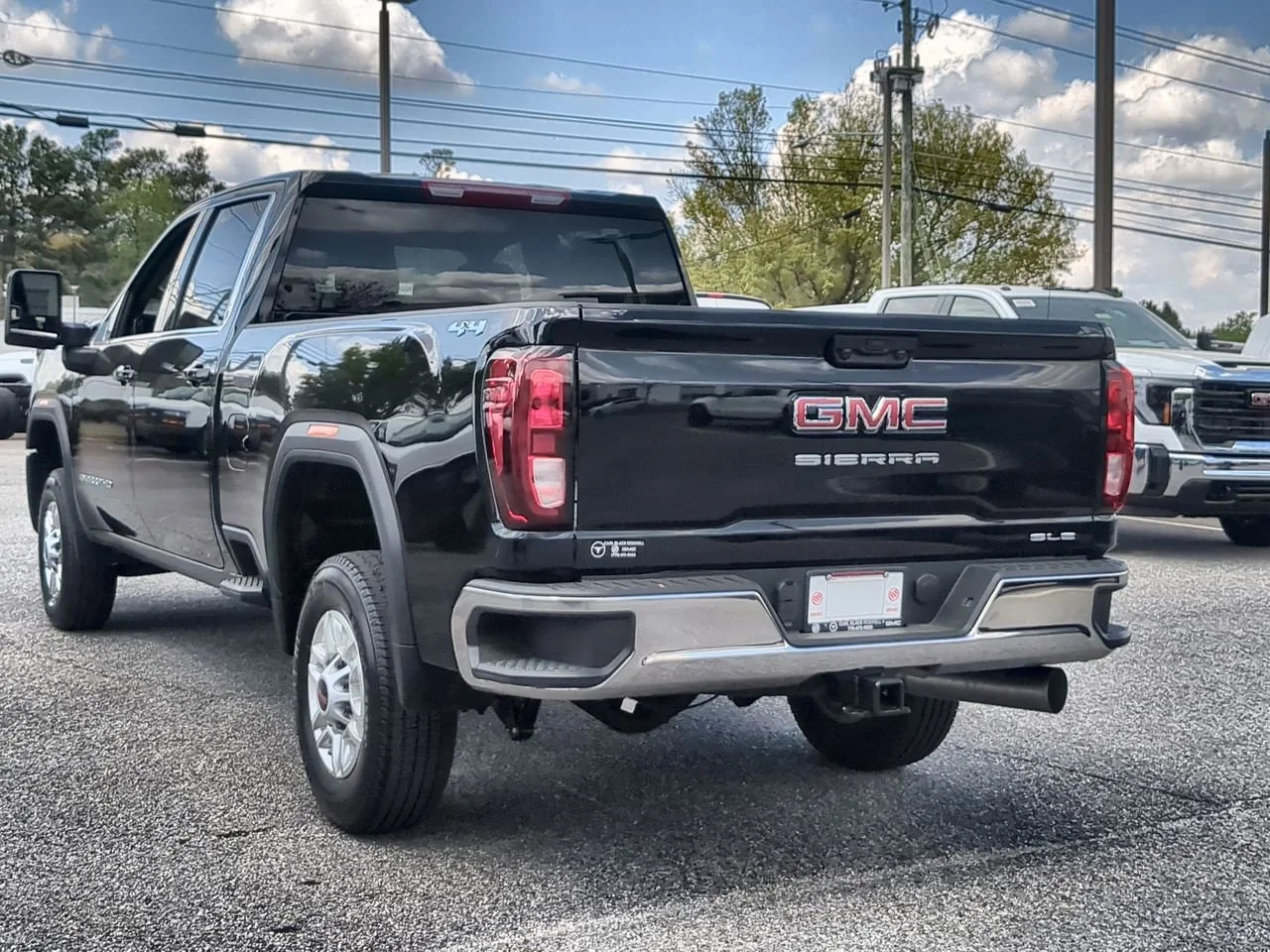 New 2026 Onyx Black GMC SLE image 6