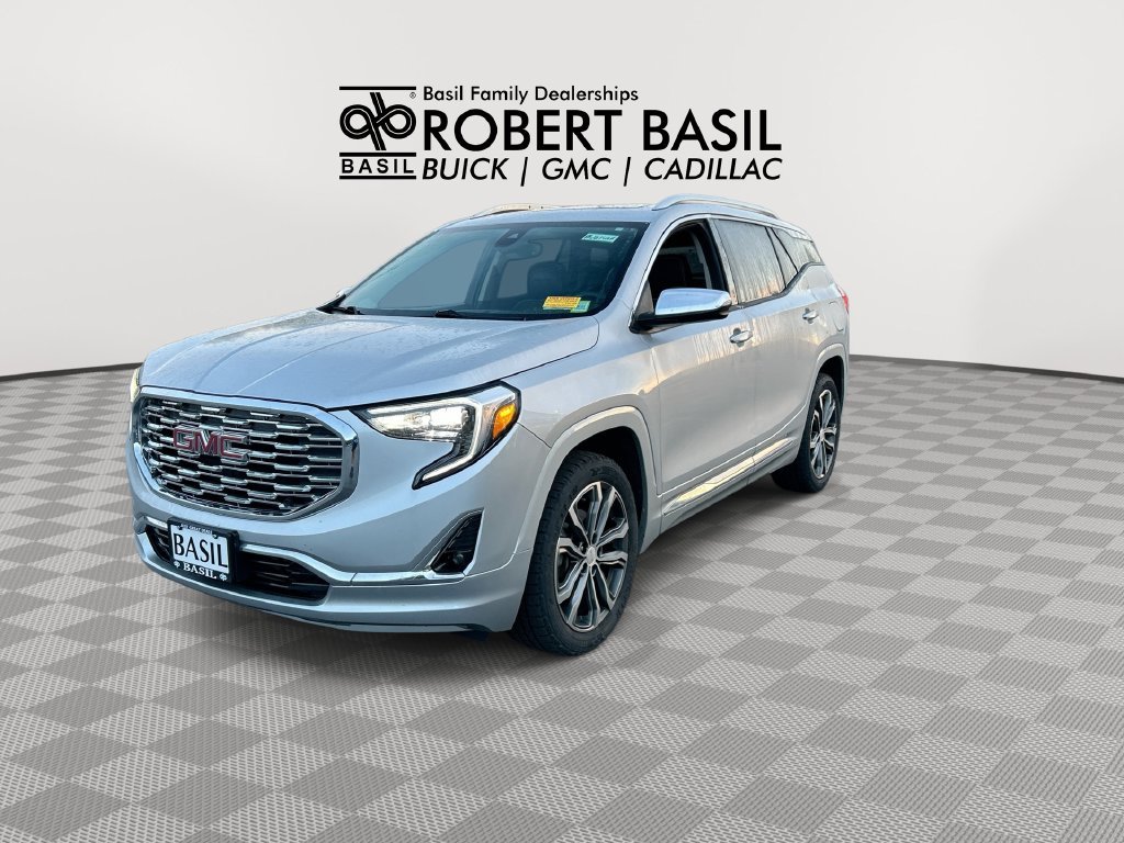 Used 2019 Silver GMC Denali image 4