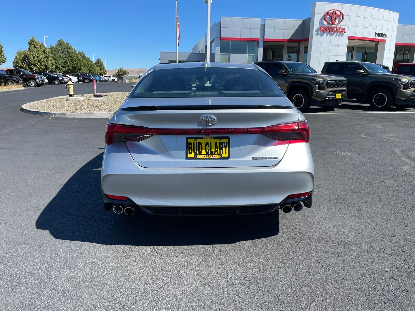 Used 2019 Silver Toyota Touring image 4