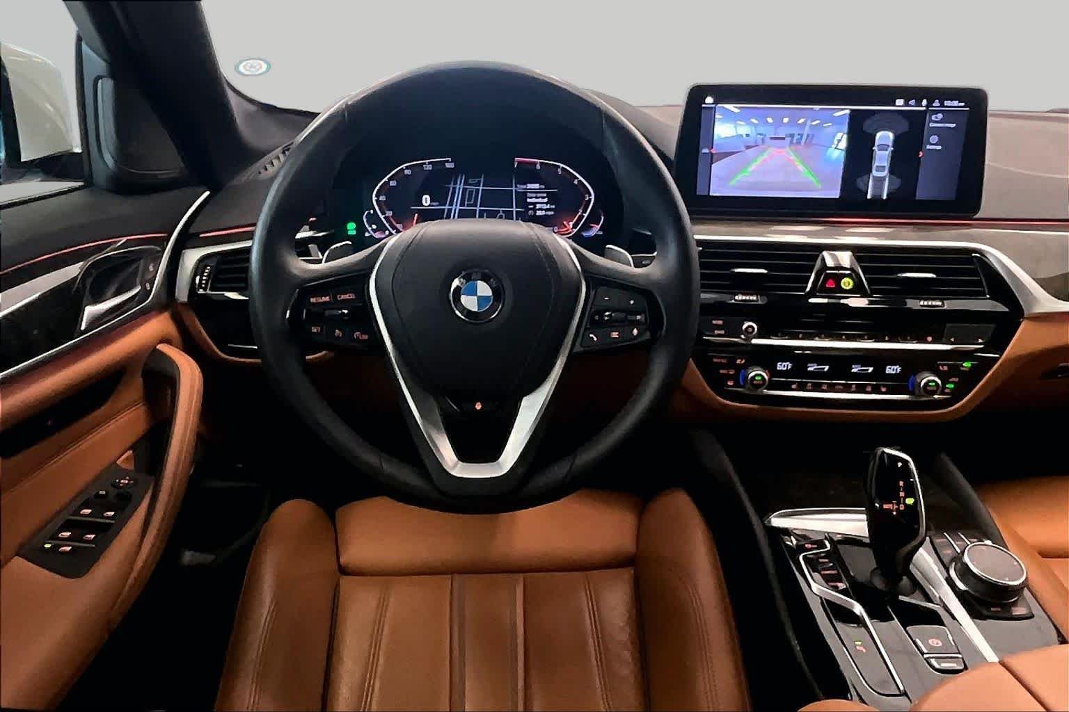 Used 2023 Alpine White BMW 530i image 5
