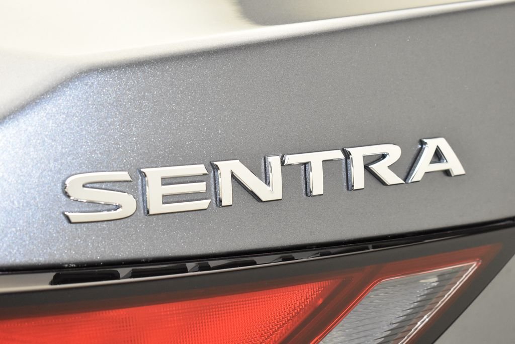 2025 Nissan Sentra SV - Photo 9
