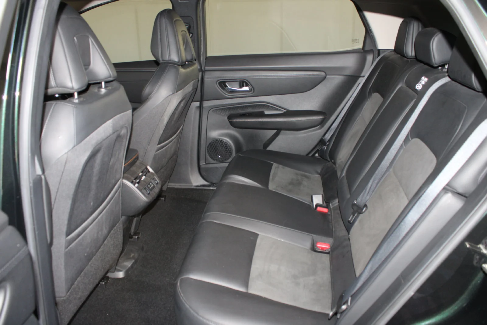 Used 2023 Purple Nissan EVOLVE+ e-4ORCE image 6