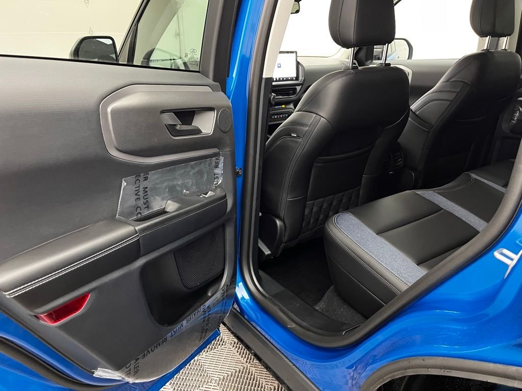 New 2026 Blue Ford Outer Banks image 39