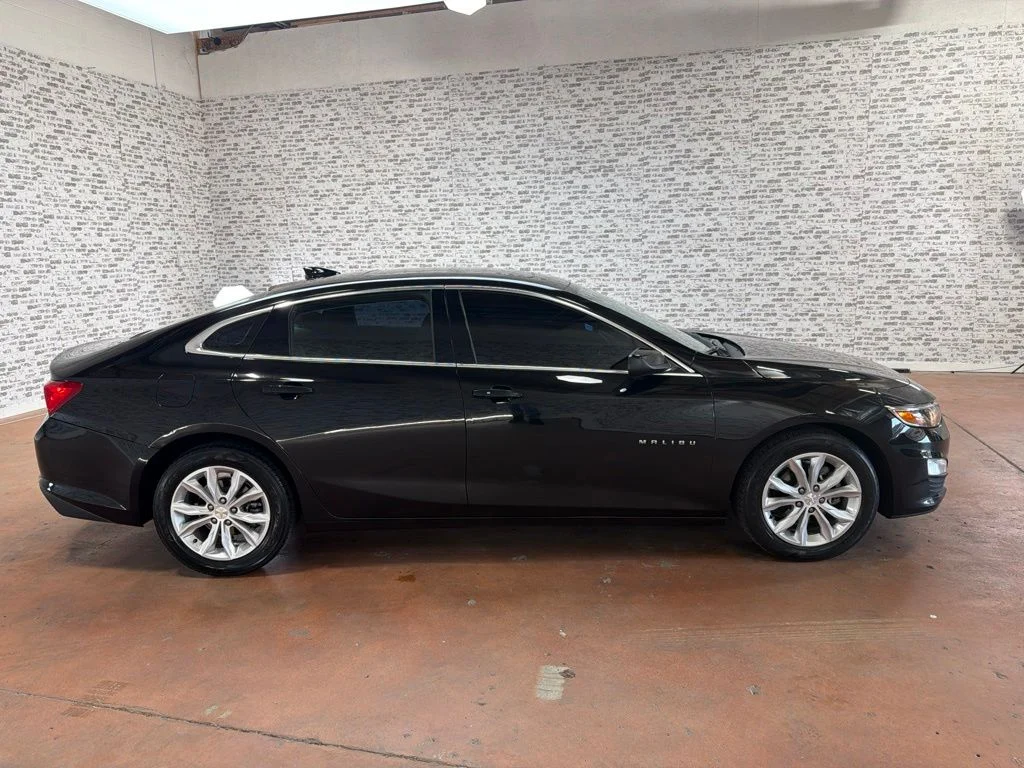 Used 2024 Black Chevrolet LT image 8
