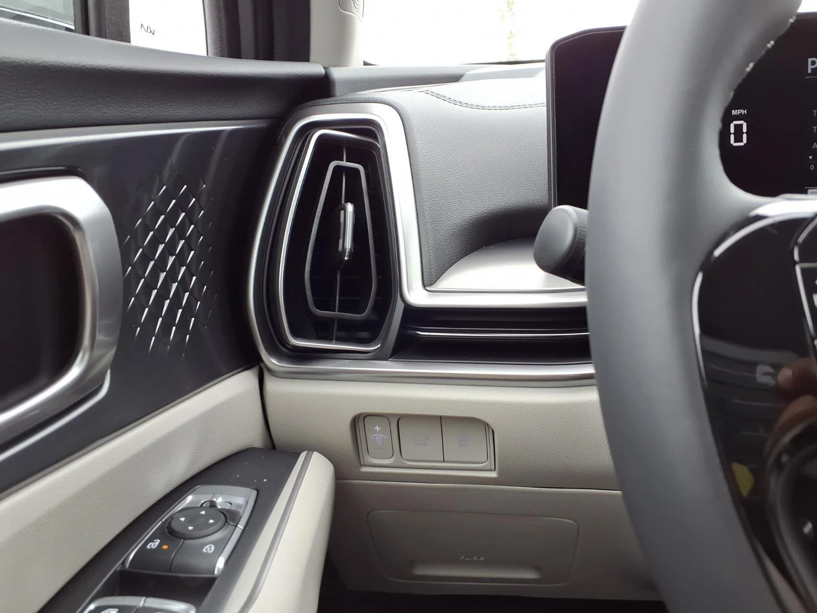 New 2026 Wolf Gray Kia EX image 10