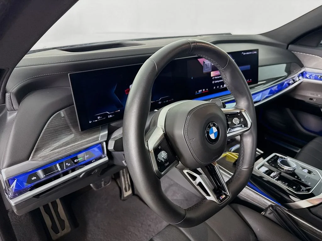 Used 2024 Carbon Black Metallic BMW 760i xDrive image 4
