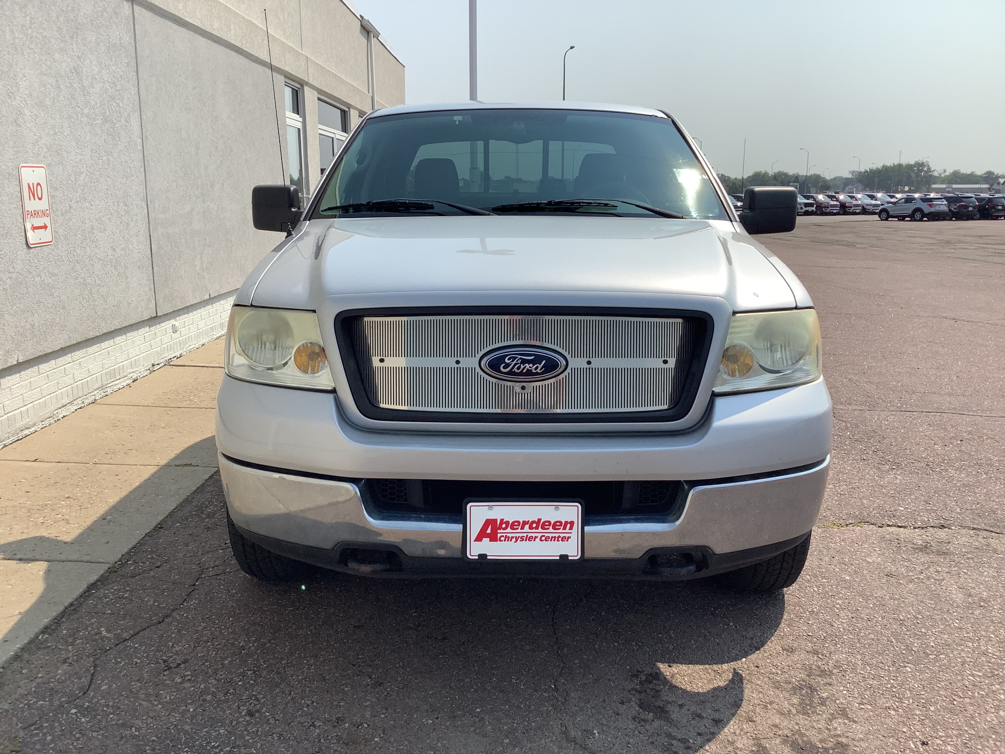 Used 2005 Silver Ford XLT image 3