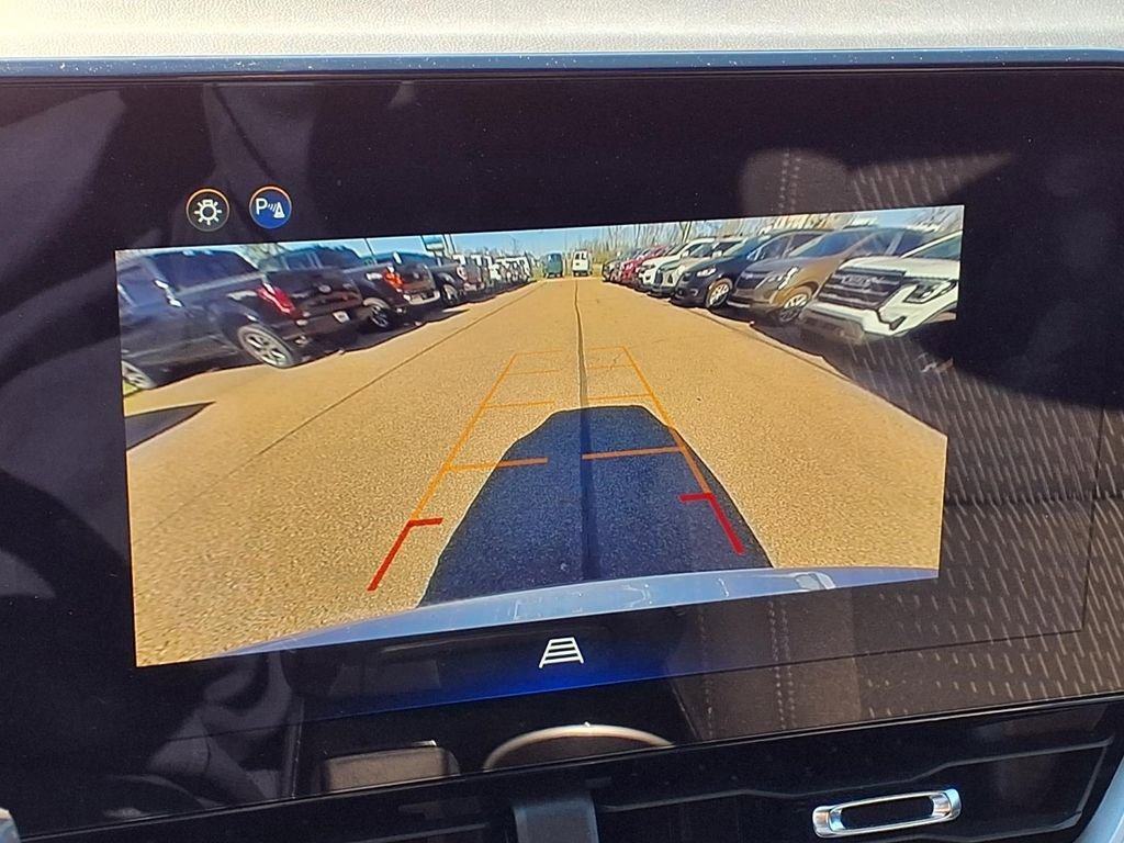 2025 Chevrolet Equinox LT - Photo 21