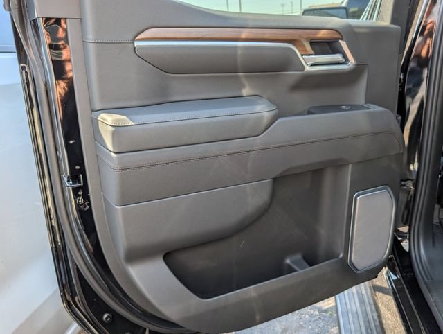 2026 Chevrolet Silverado 1500 High Country - Photo 8