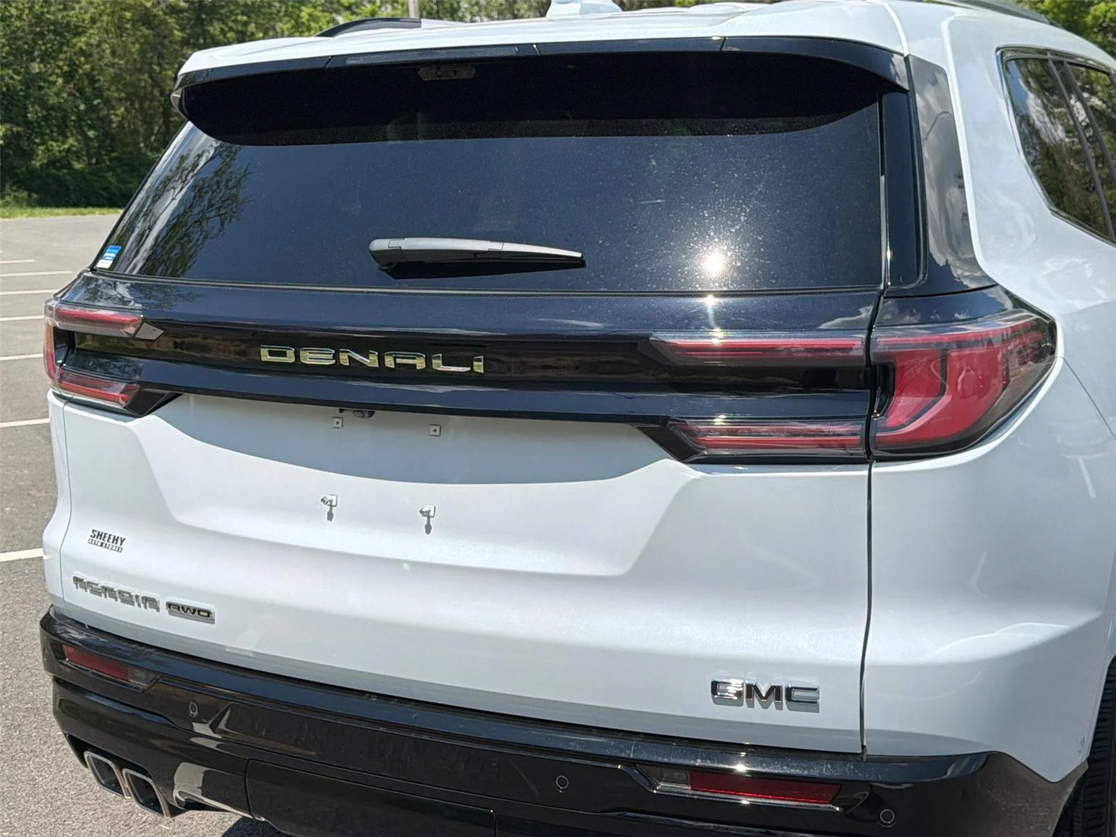 2026 GMC Acadia Denali Ultimate - Photo 6