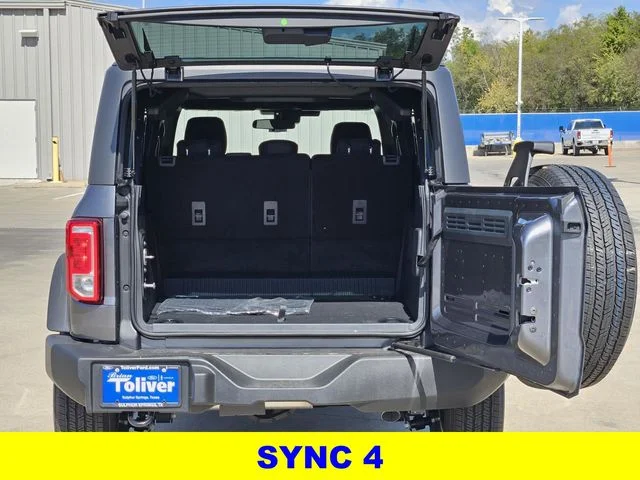 2025 Ford Bronco 4-Door Base - Photo 8