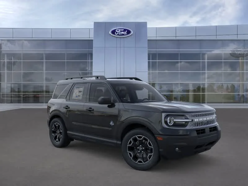 New 2026 Shadow Black Ford Outer Banks image 7