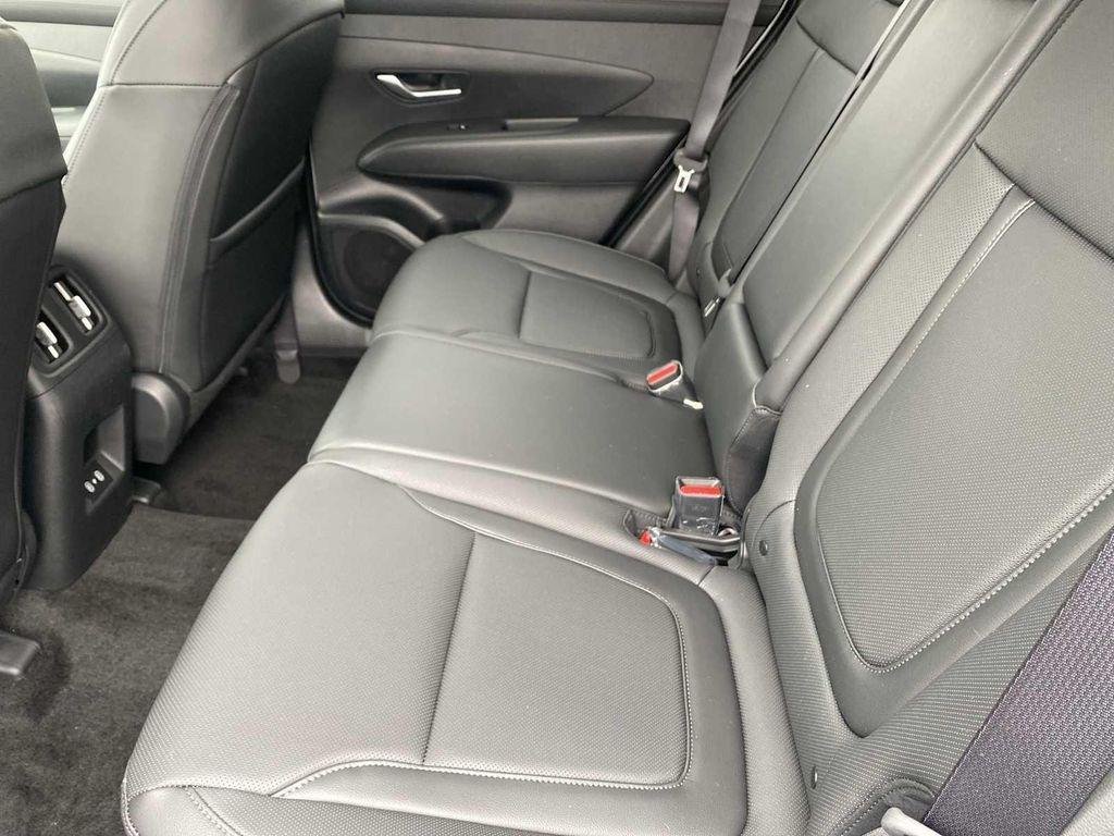 New 2026 White Hyundai SEL Premium FWD image 29