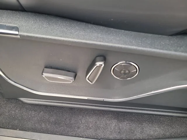 New 2026 Avalanche Ford Platinum image 19