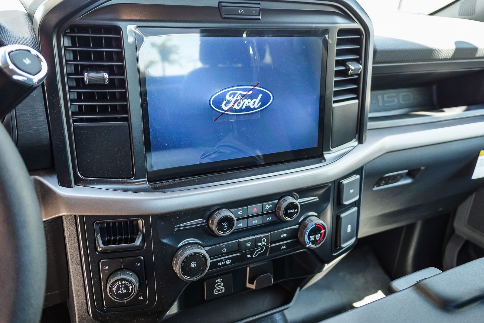 New 2026 Agate Black Metallic Ford XL image 12