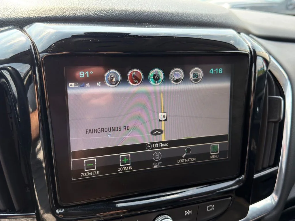 Used 2019 Red Chevrolet Premier image 6