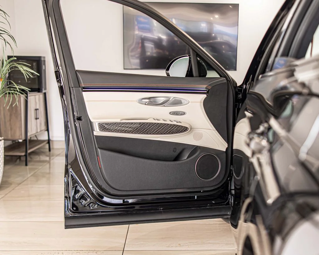 Used 2026 Black Genesis 3.5T Sport Prestige image 34