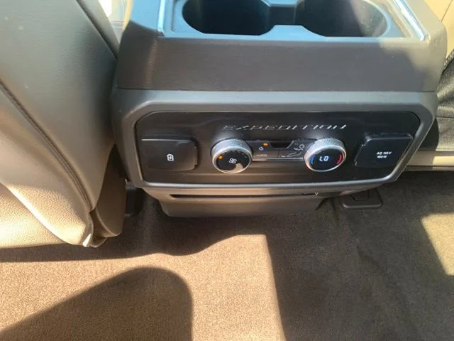 Used 2021 White Ford XLT image 27