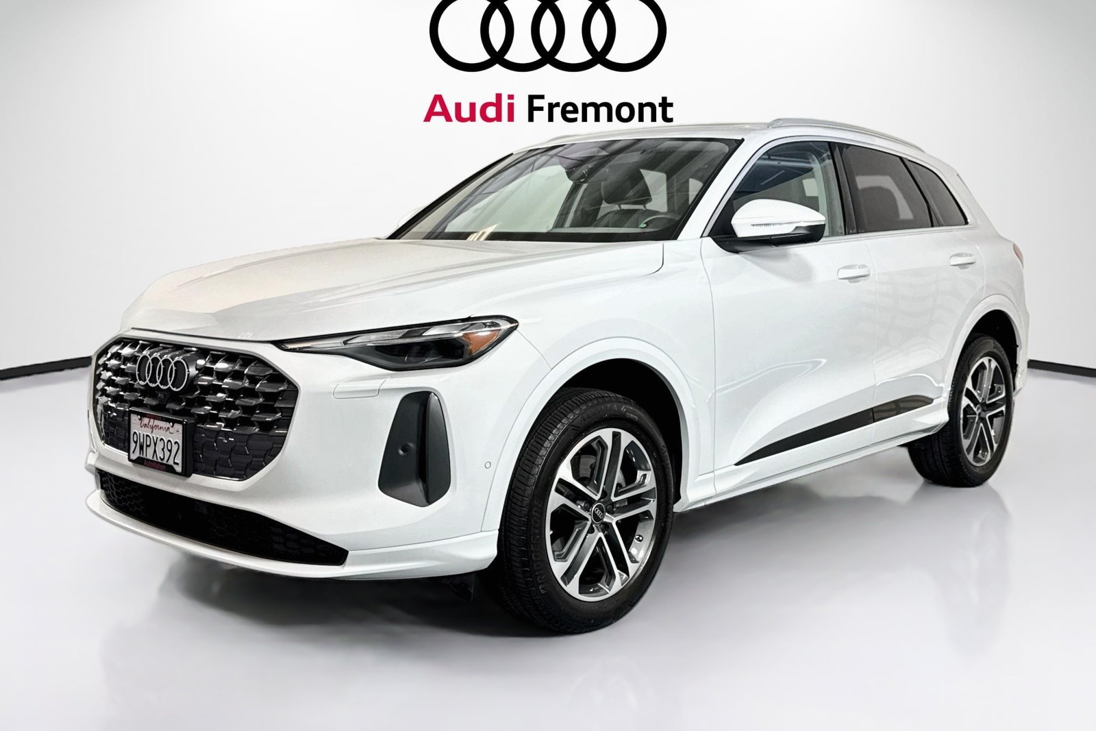 Used 2025 Glacier White Metallic Audi Premium image 3