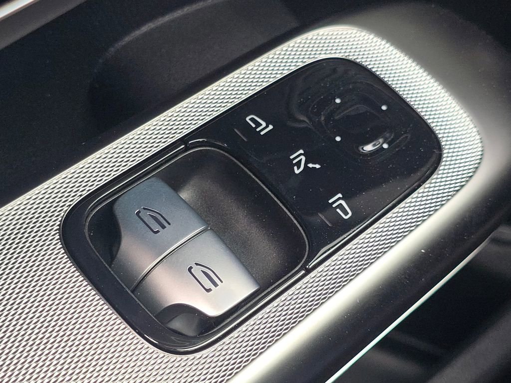 New 2026 MANUFAKTUR Alpine Grey Mercedes-Benz CLE 53 AMG® image 59